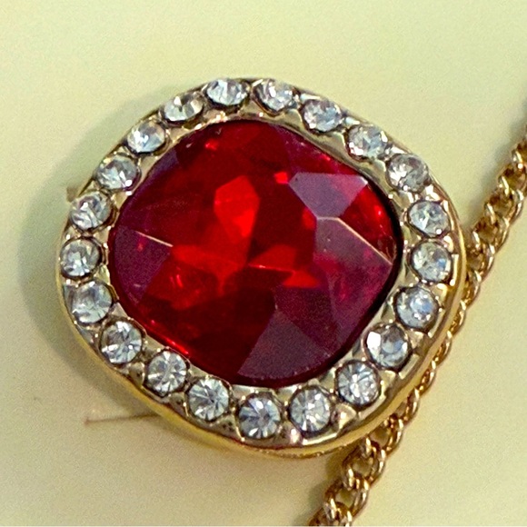 NAPIER Faux Ruby Costume Jewelry New in Box - Picture 6 of 9